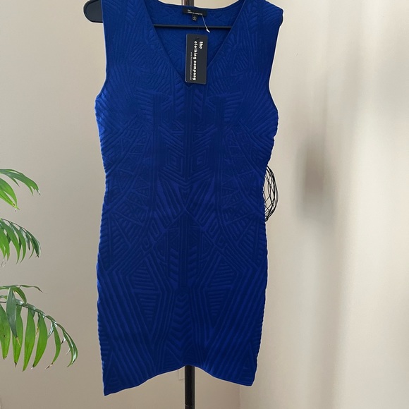 084 The Clothing Company - Picture 6 of 8